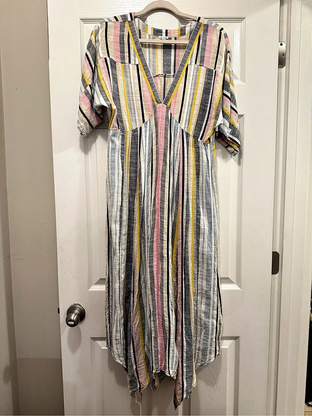 En Crème Striped Maxi Dress Women’s Size Small